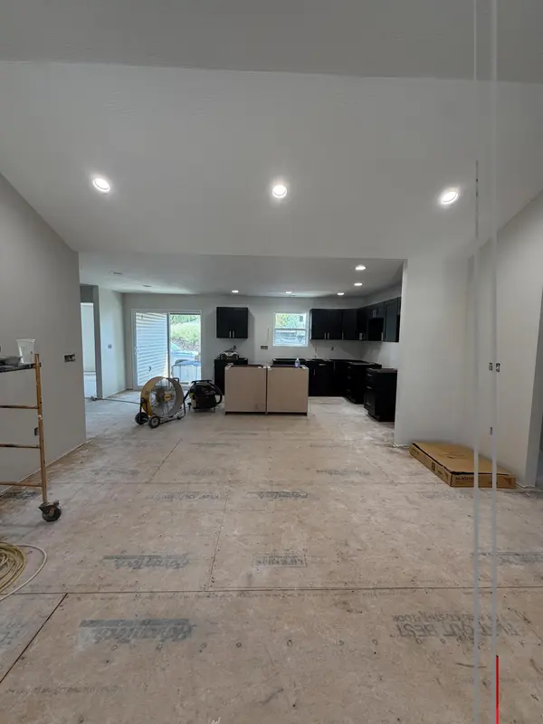 102 N Youngblood AVE, Marionville, MO 65705