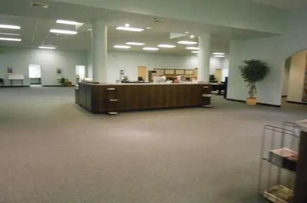 200 Industrial Park DR, Hollister, MO 65672