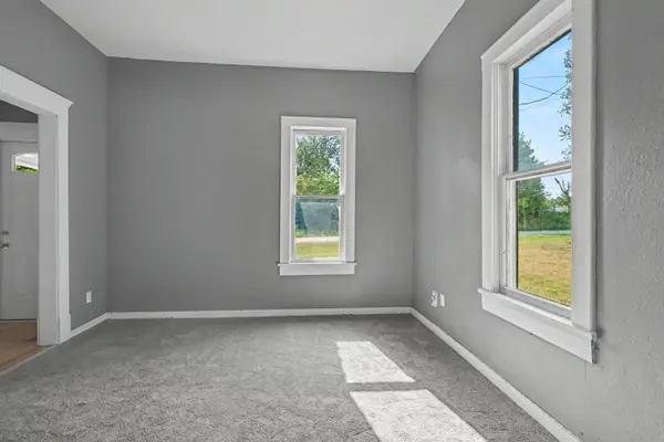 309 S Golden ST, Jerico Springs, MO 64756