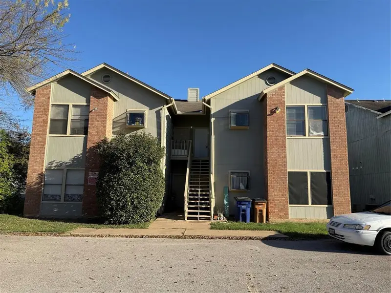 2425 W Slaughter LN #D, Austin, TX 78748