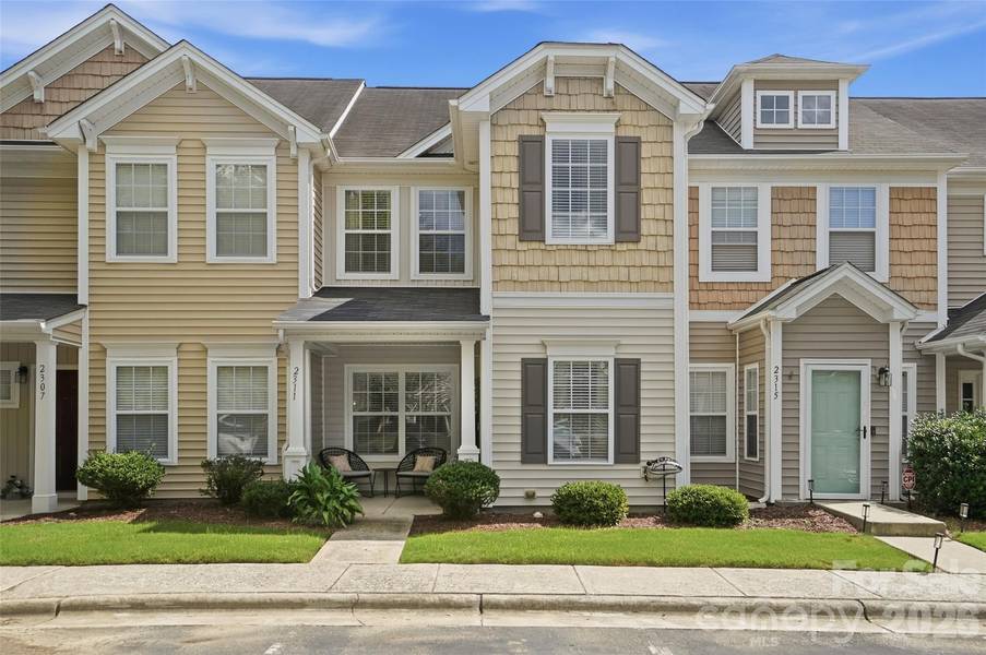 2311 Crosscut DR, Charlotte, NC 28214