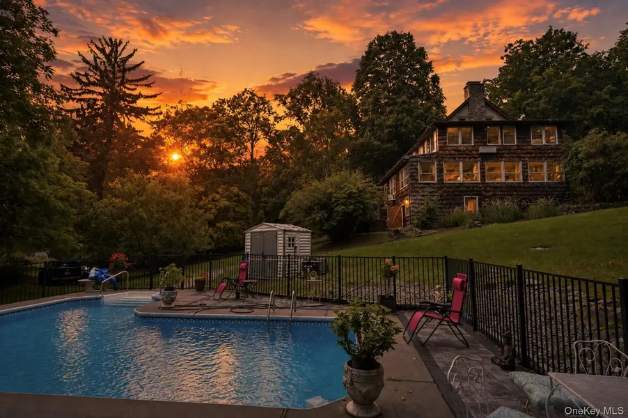 242 Seminary Hill RD, Carmel, NY 10512