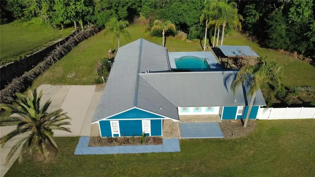 245 COUNTRY CIRCLE DR E, Port Orange, FL 32128