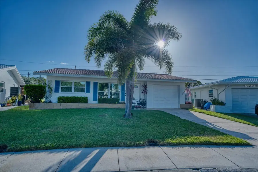 9610 45TH ST N, Pinellas Park, FL 33782