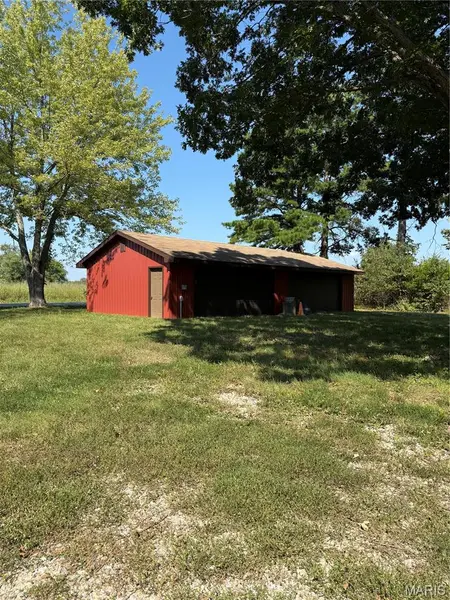 20602 County Road 1000, St James, MO 65559
