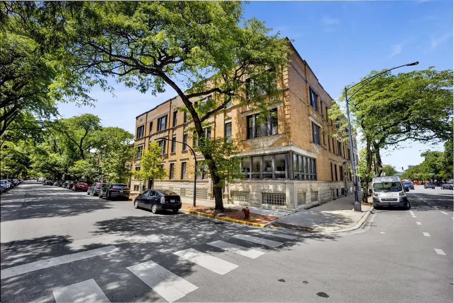 614 S Loomis ST #1, Chicago, IL 60607