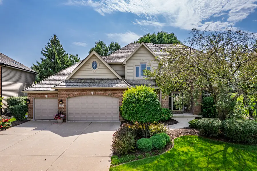 3148 Treesdale CT, Naperville, IL 60564