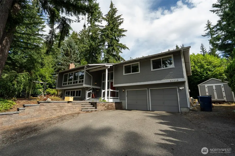 21719 NE 18th WAY, Sammamish, WA 98074
