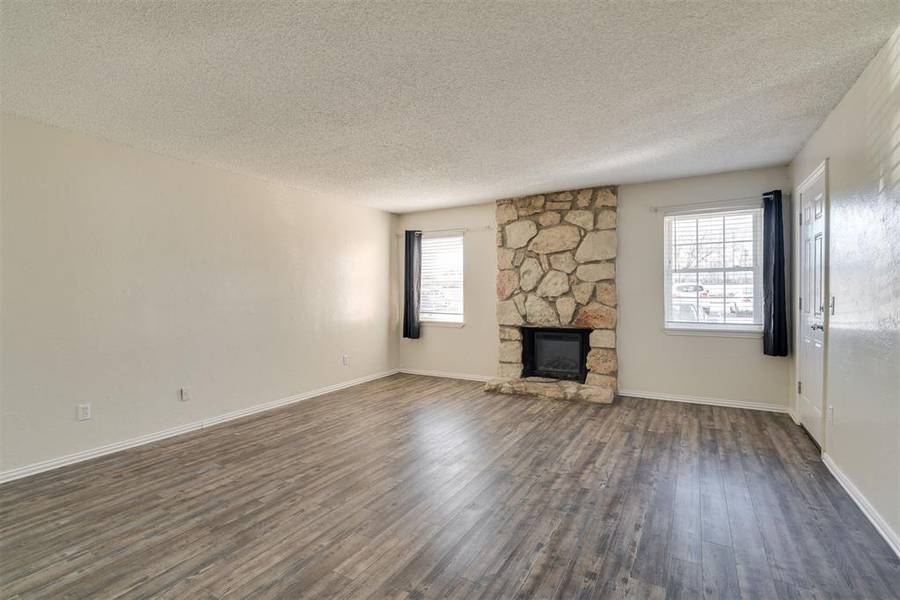 2628 N Ann Arbor AVE #102, Oklahoma City, OK 73127
