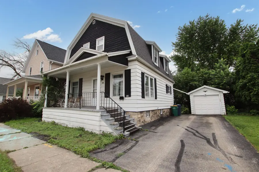 148 LEDGEVIEW AVE, Fond Du Lac, WI 54935