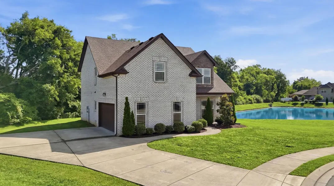 5152 Cedar Retreat Dr, Murfreesboro, TN 37129