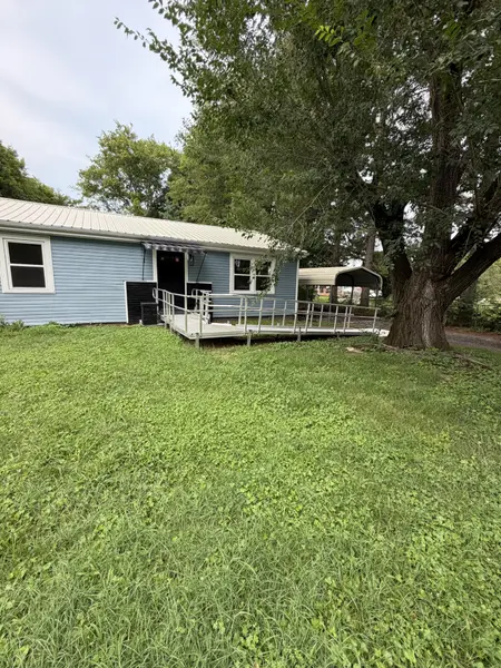 7204 Highway 76 #W, Adams, TN 37010