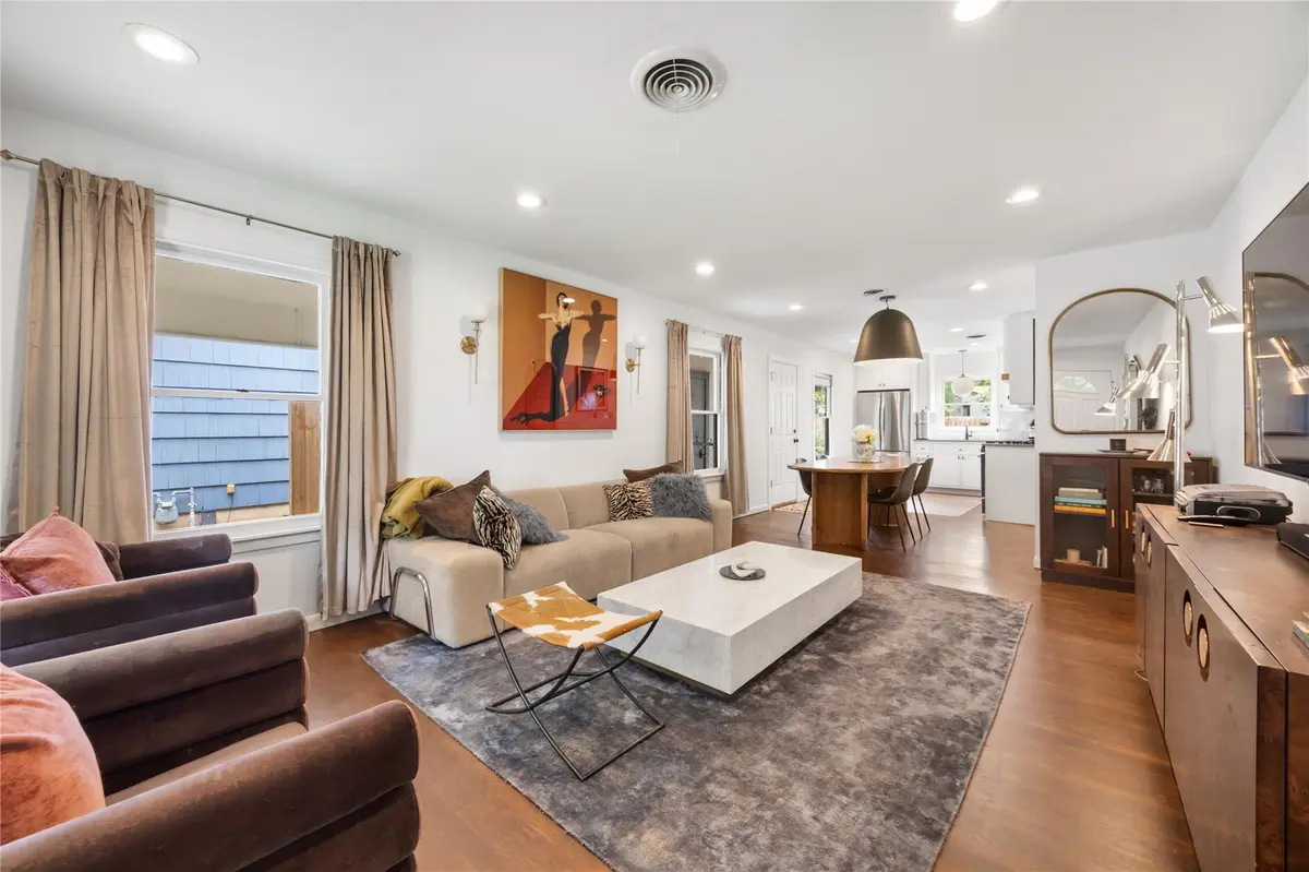 1106 Arcadia Ave, Austin, TX 78757