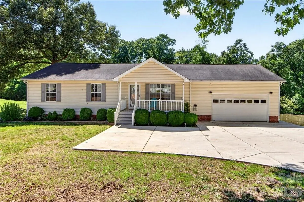 3002 Plyler Mill RD, Monroe, NC 28112