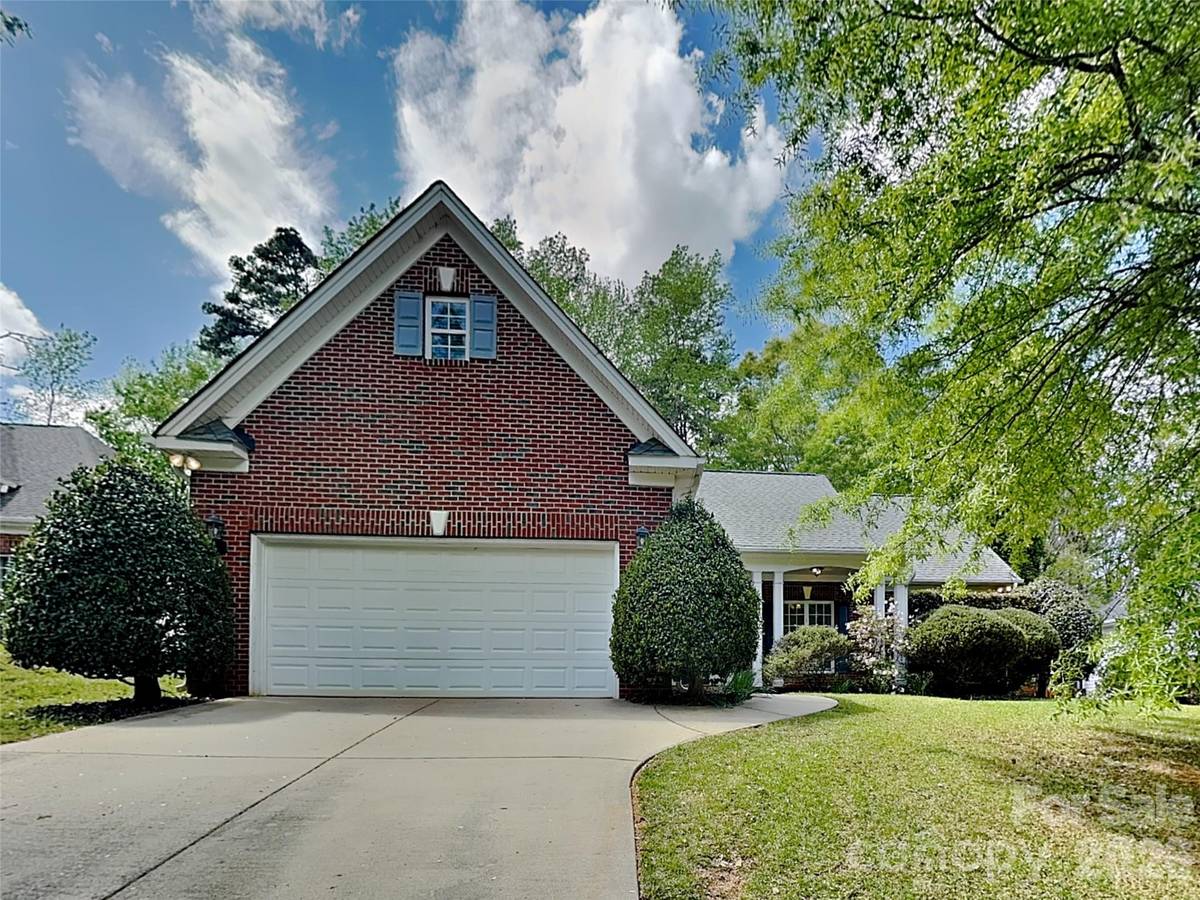 1004 Sentinel DR, Indian Trail, NC 28079