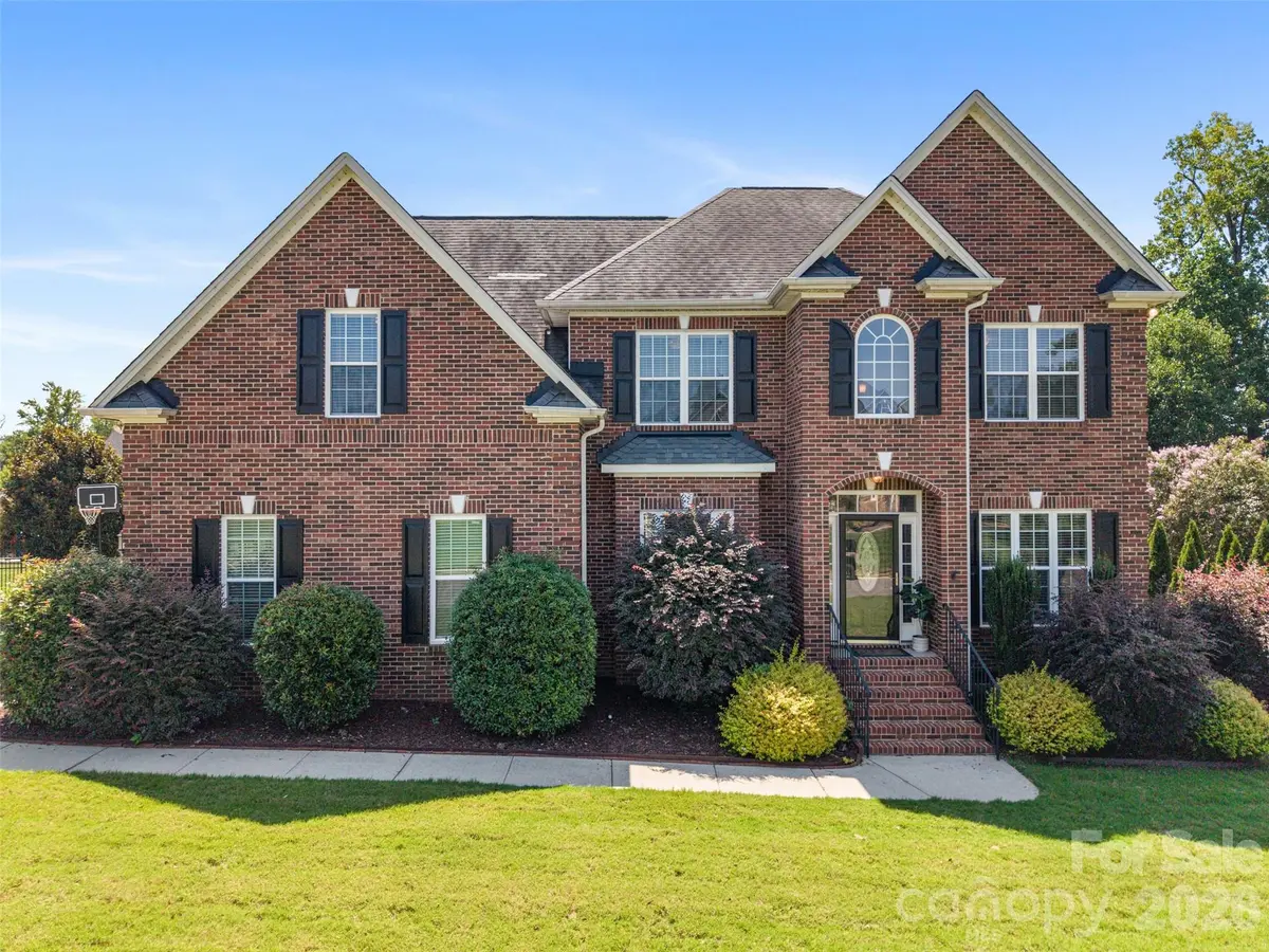 5508 Tillery LN, Gastonia, NC 28056