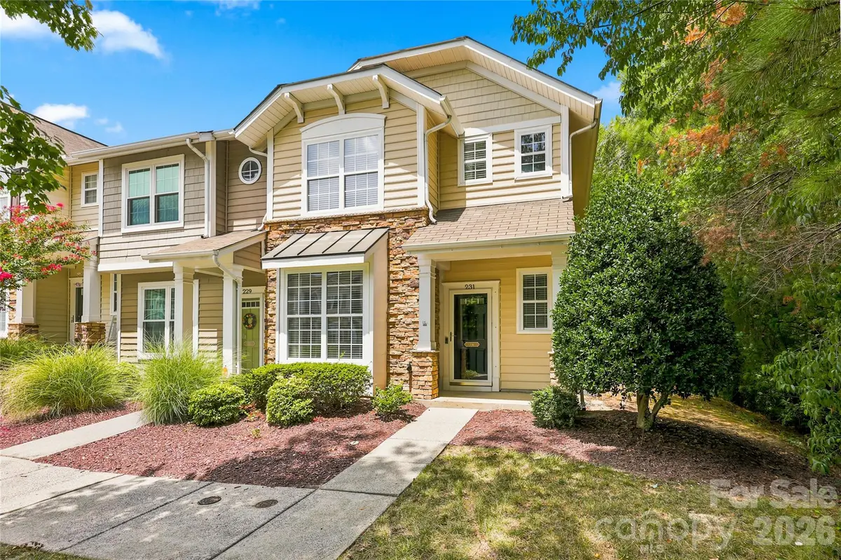 231 Dawn Mist LN, Fort Mill, SC 29708