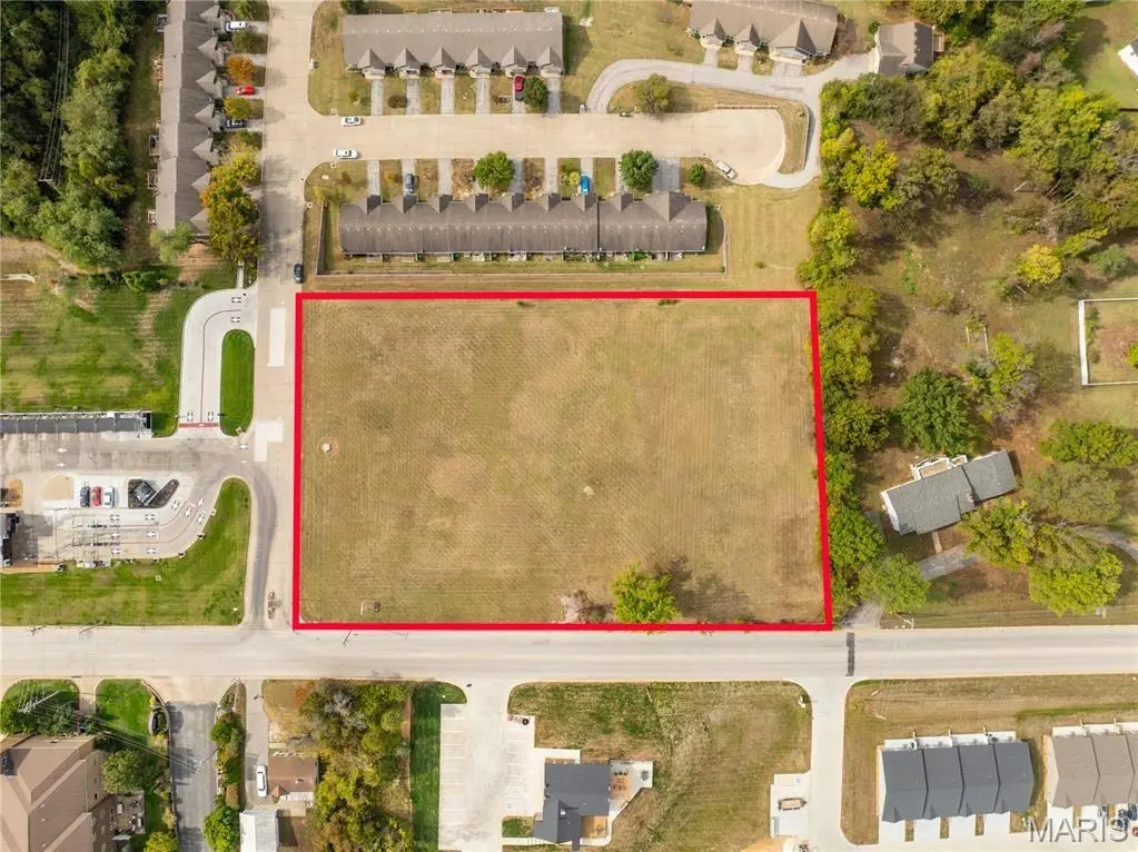 2550 E 5th ST, Washington, MO 63084