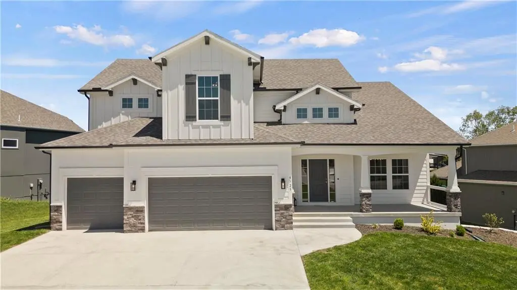 1039 Fir LN, Liberty, MO 64068