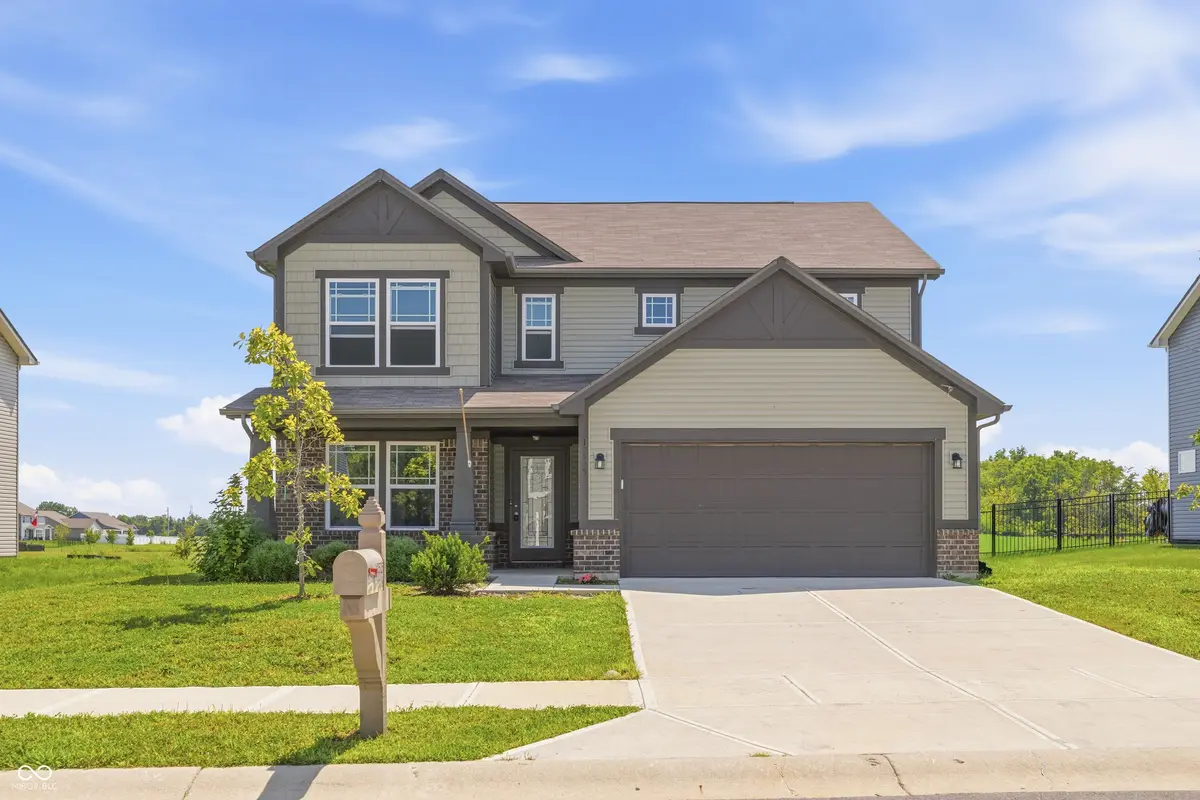 10525 Broadford ST, Indianapolis, IN 46239