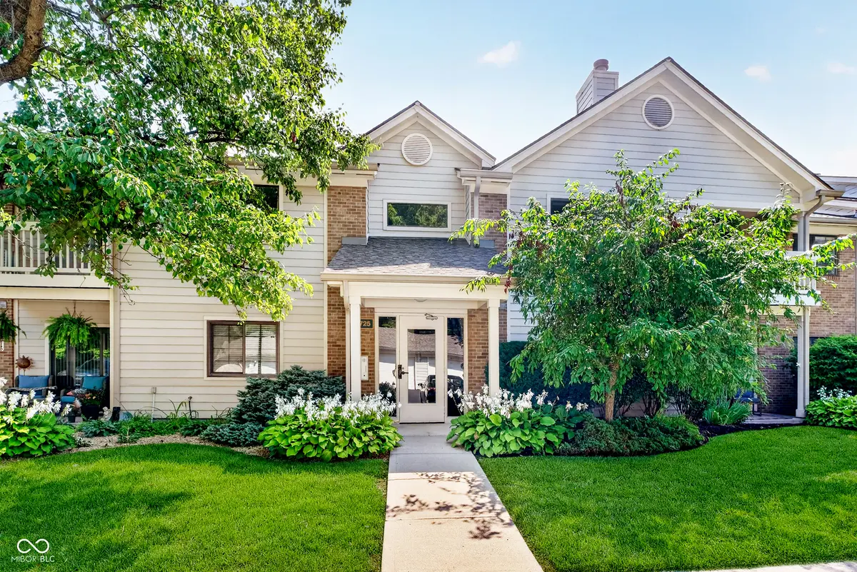 11725 Lenox LN #103, Carmel, IN 46032