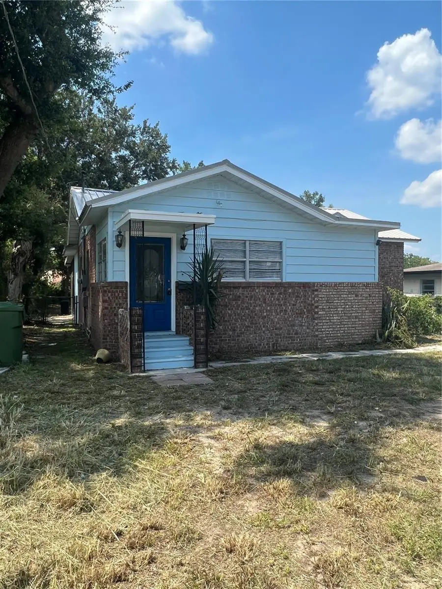 407 AVENUE A SE, Winter Haven, FL 33880