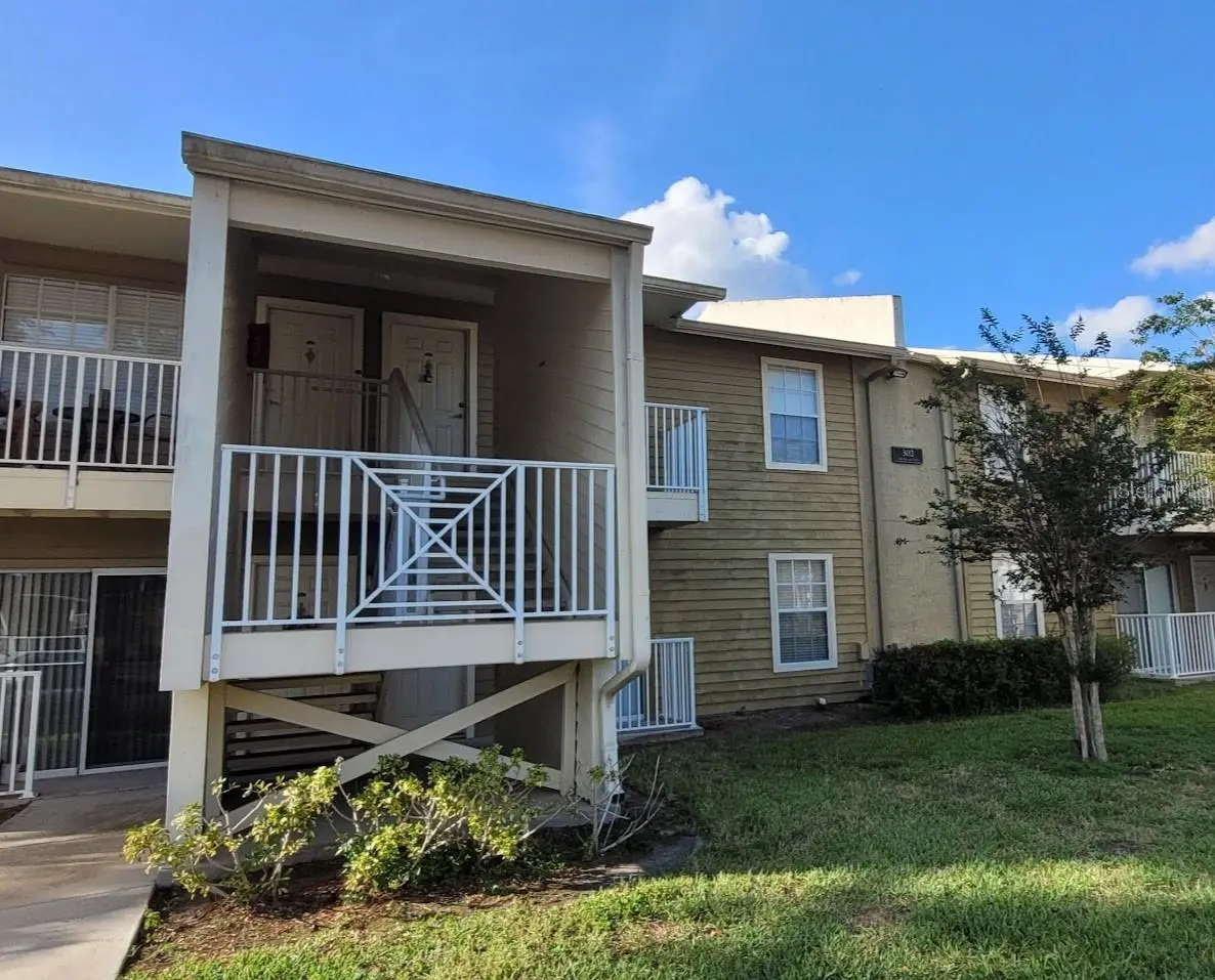 302 LAKE PARSONS GN #102, Brandon, FL 33511