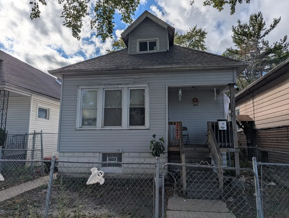 10110 S Yale AVE, Chicago, IL 60628