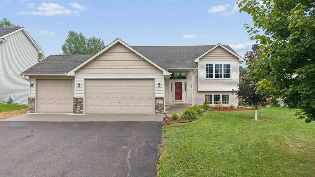 407 66th ST SW, Waverly, MN 55390