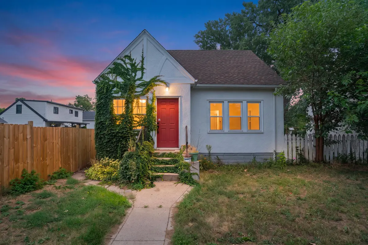 2609 12th AVE S, Minneapolis, MN 55407