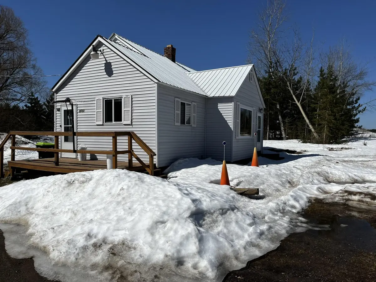 W15909 US HWY 8, Goodman, WI 54125-9716