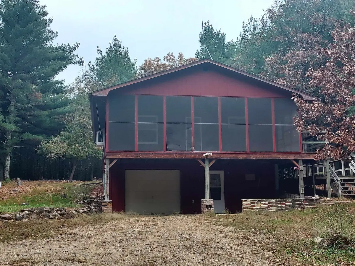 W5146 COUNTY RD W, Wild Rose, WI 54984