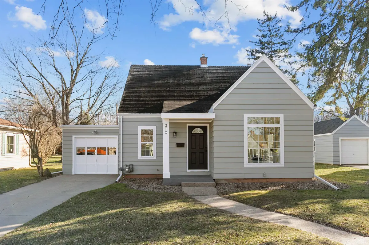 200 E LIBERTY ST, Berlin, WI 54923