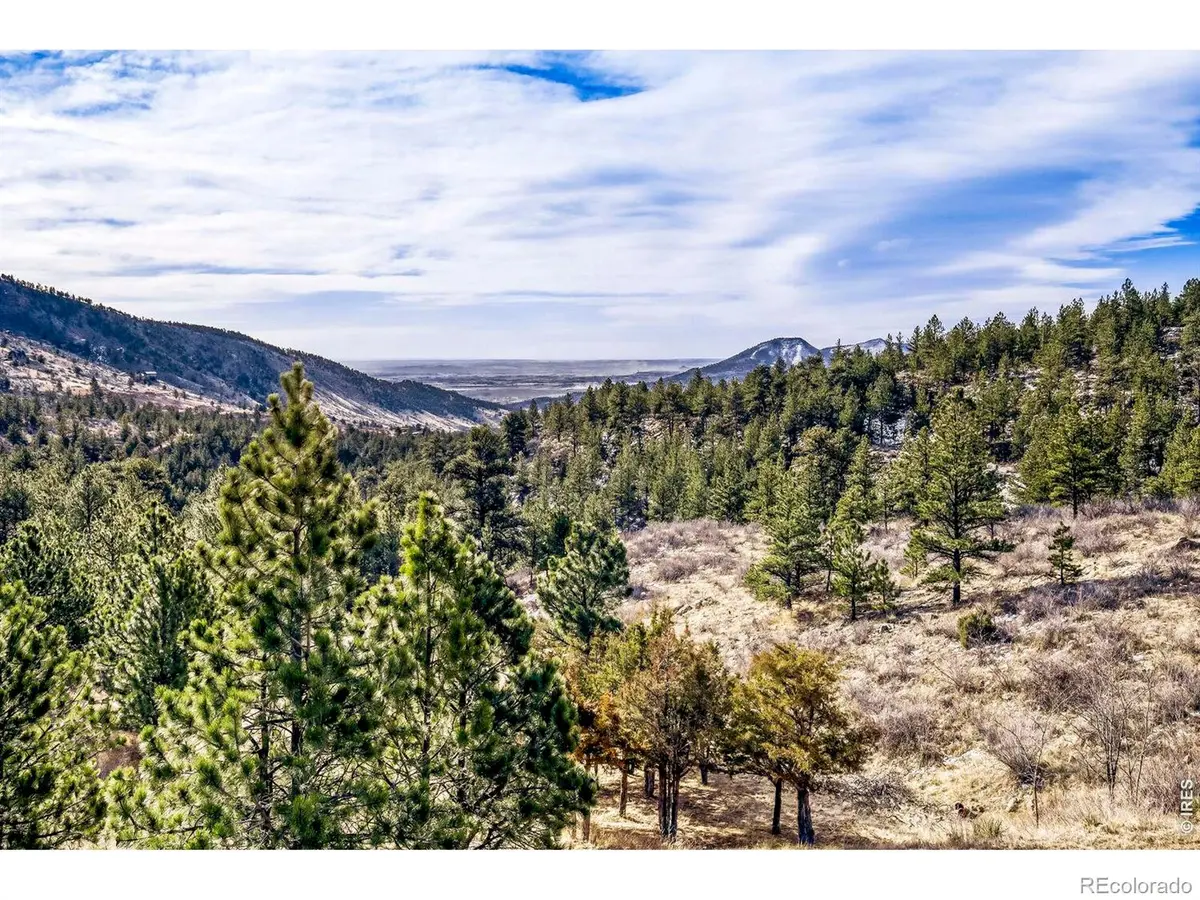 1042 Steamboat Valley RD, Lyons, CO 80540