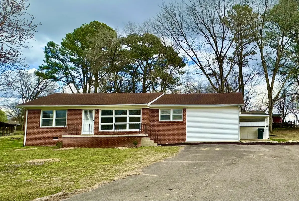 730 Rackley Dr, Pulaski, TN 38478