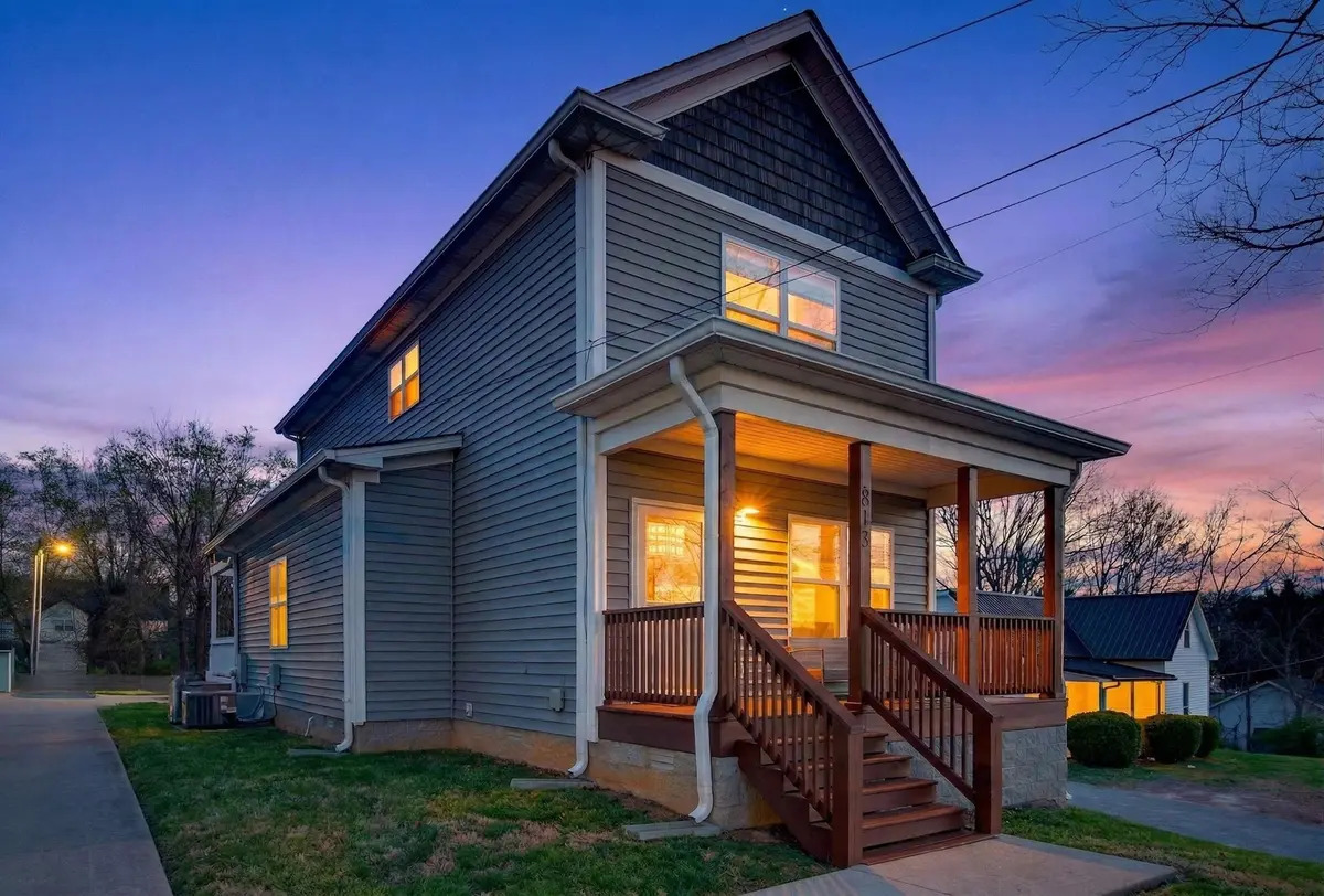 813 5th Ave #E, Springfield, TN 37172