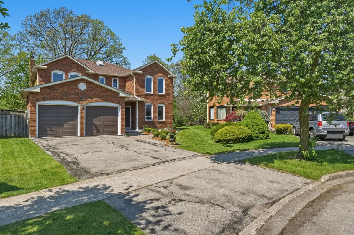 5211 Micmac CRES, Mississauga, ON L5R 2E2