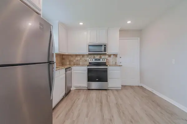 9946 Bowman Boulevard, Dallas, TX 75220