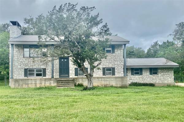 7702 Pitter Pat LN, Austin, TX 78736