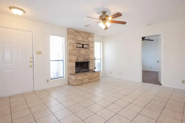 1108 WOODLIEF TRL, Round Rock, TX 78664