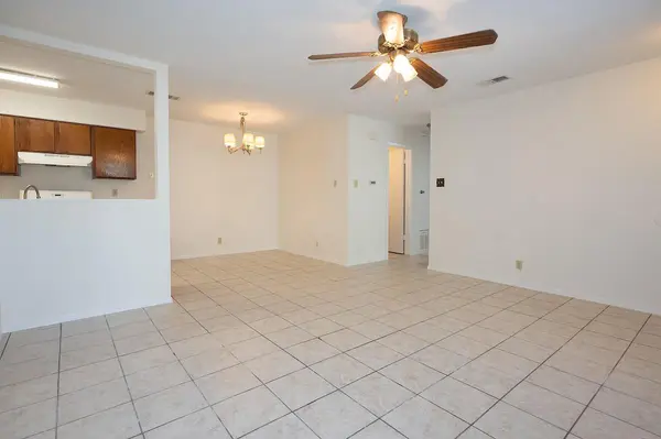 1108 WOODLIEF TRL, Round Rock, TX 78664