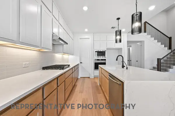 8916 Golden Lion DR, Austin, TX 78744