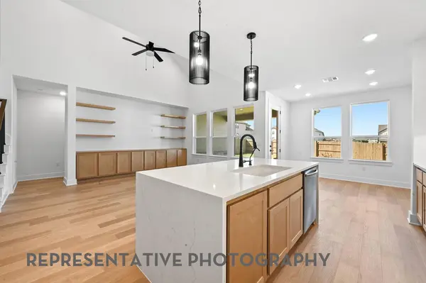8916 Golden Lion DR, Austin, TX 78744