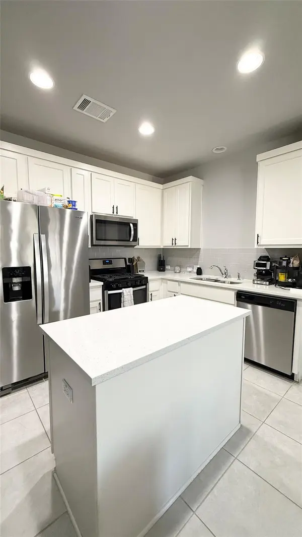 1761 Artesian Springs XING, Leander, TX 78641