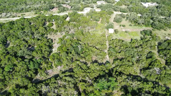 701 Grande ST #B, Driftwood, TX 78619