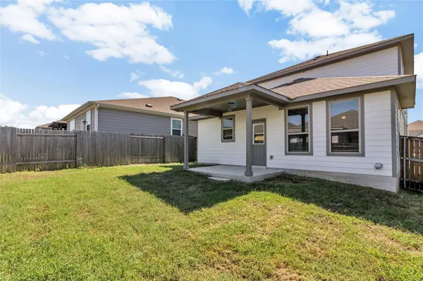 128 Old Stagecoach RD, Jarrell, TX 76537