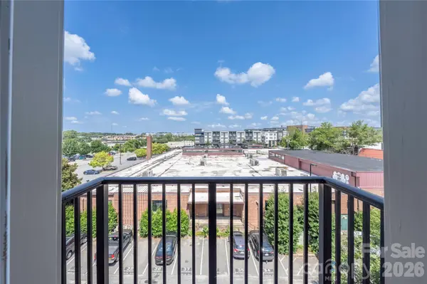 2338 Yadkin AVE #407, Charlotte, NC 28205