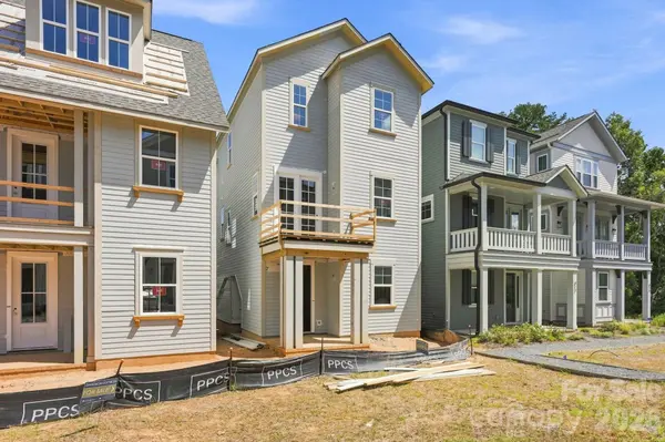 409 Delburg Mill ALY, Davidson, NC 28036