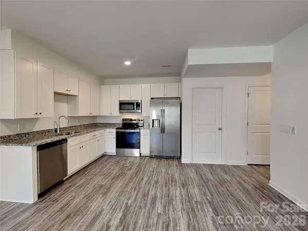 481 Hager Lake RD, Mooresville, NC 28115