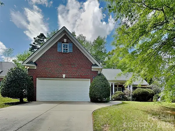 1004 Sentinel DR, Indian Trail, NC 28079